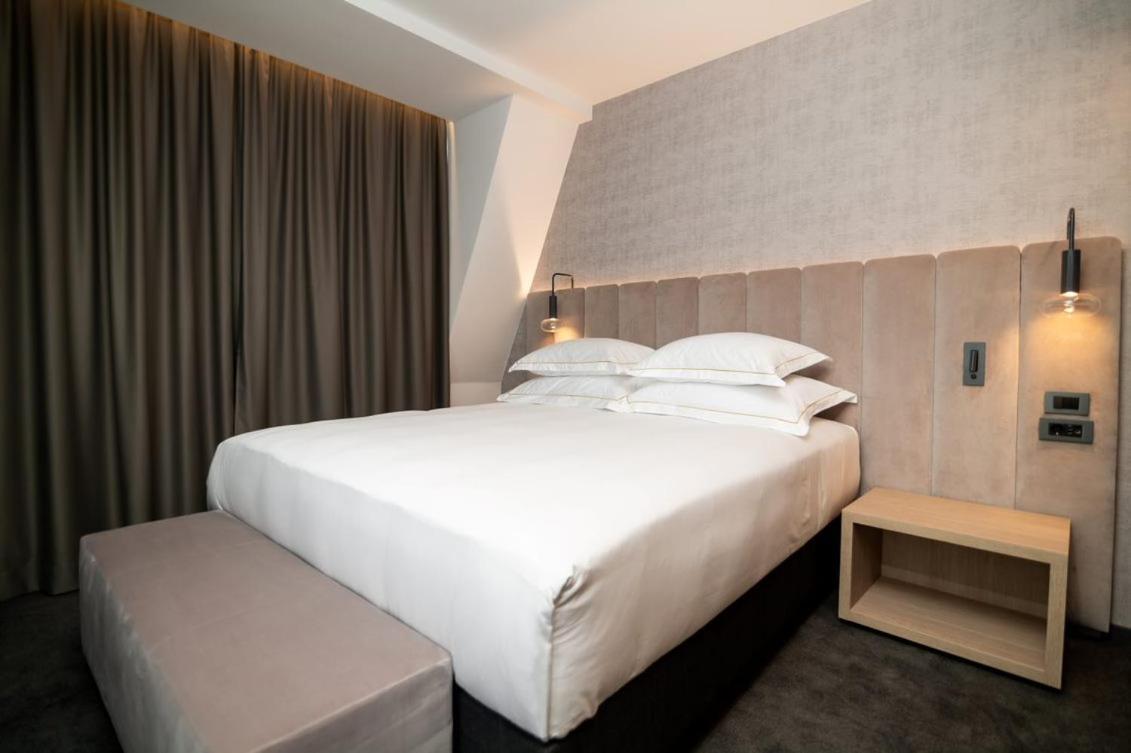 Elegans Hotel Brdo 克拉尼 外观 照片
