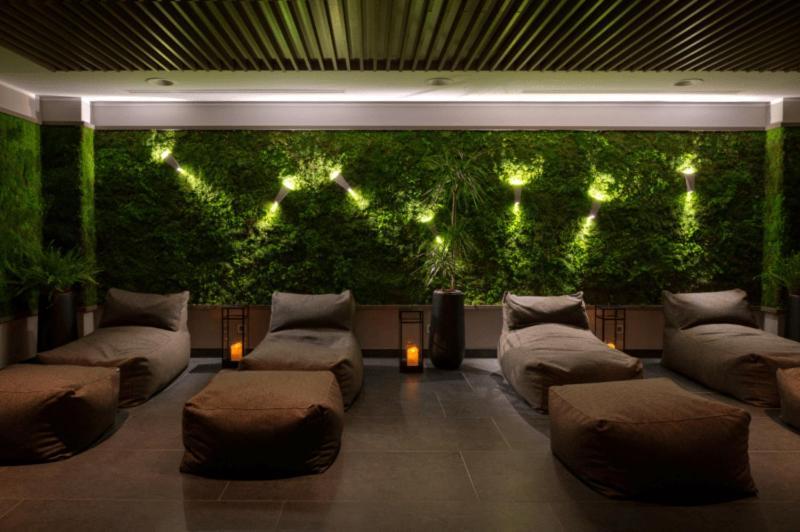 Elegans Hotel Brdo 克拉尼 外观 照片