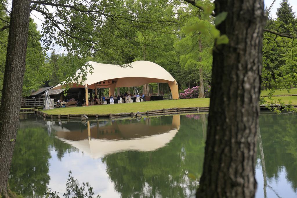 Elegans Hotel Brdo 克拉尼 外观 照片